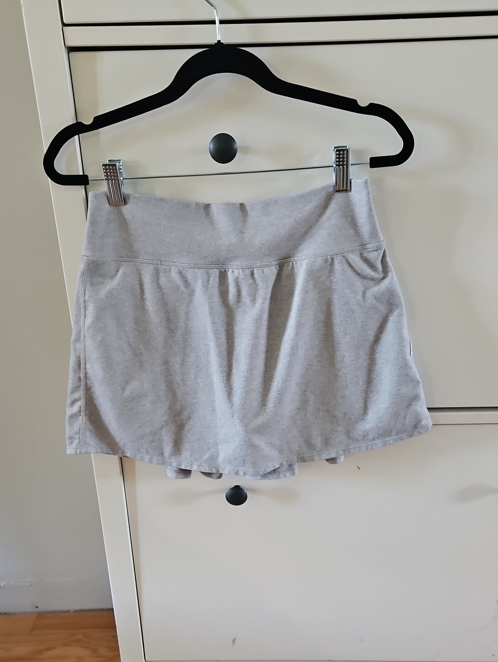 Vuori Heather Gray Athletic Tennis Skort